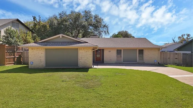 $420,000 | 1616 Sara Lane, Richardson, TX 75081