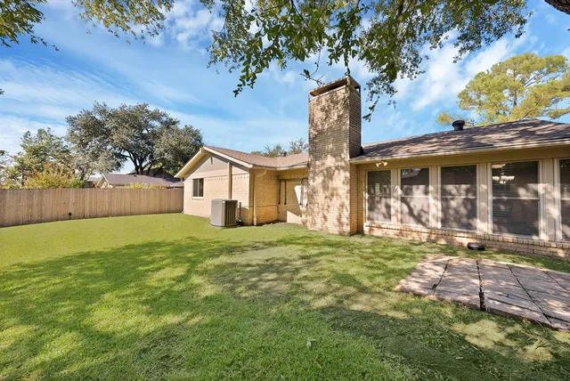 $420,000 | 1616 Sara Lane, Richardson, TX 75081