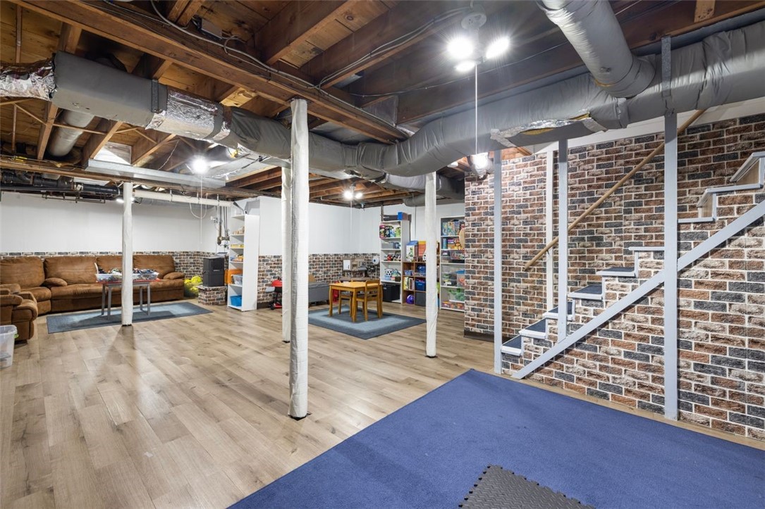 268 Log Road Smithfield, RI 02917 - Photo 33 of 50