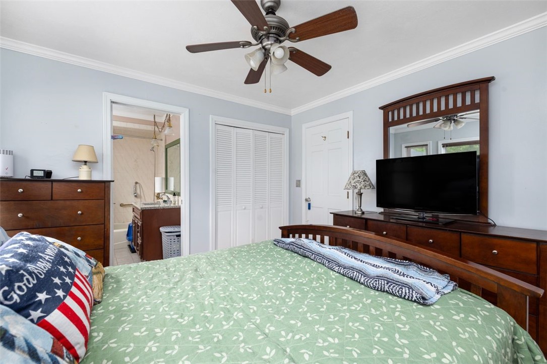 268 Log Road Smithfield, RI 02917 - Photo 43 of 50 Suite-MBR