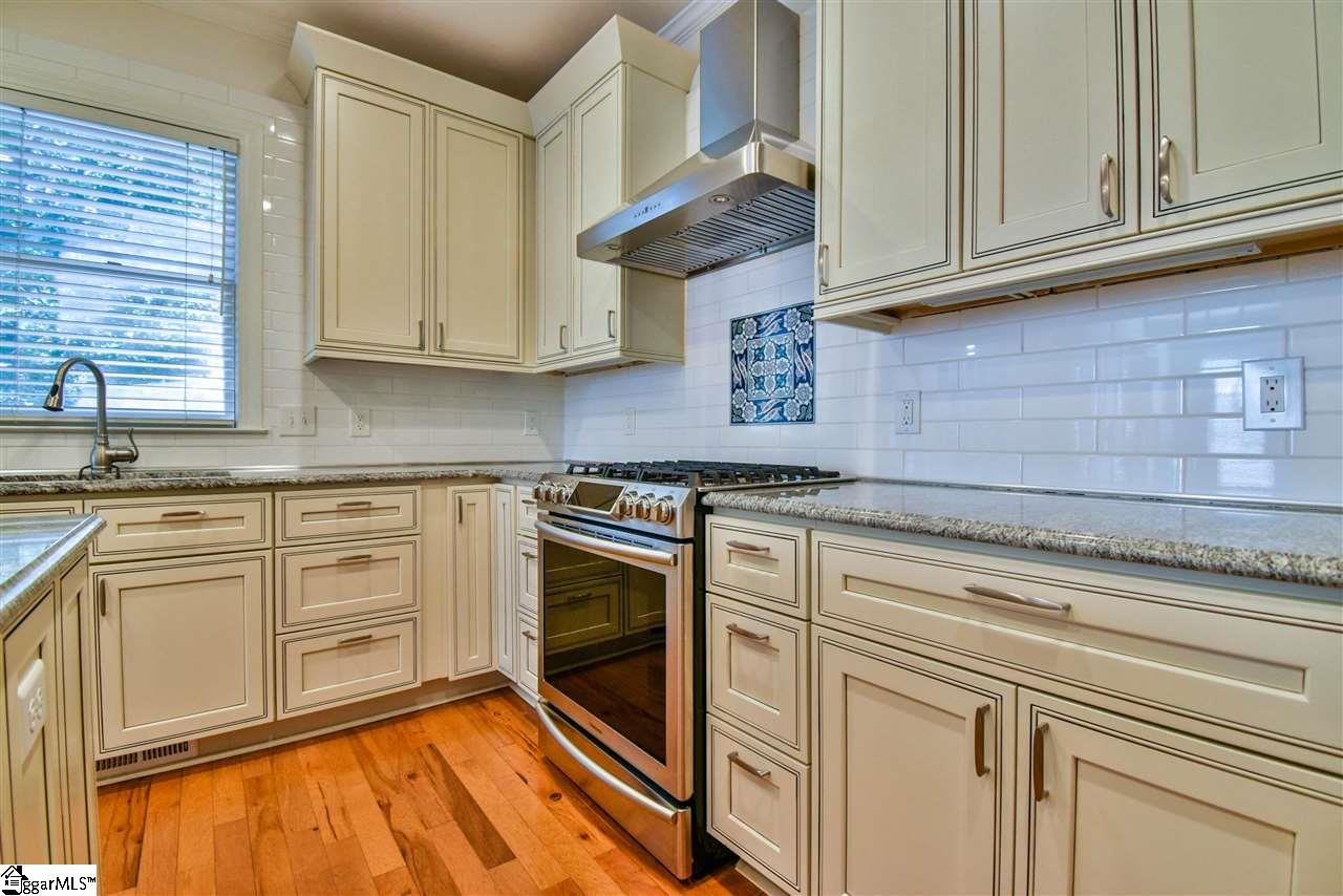 118 Sun Meadow Road Greer, SC 29650 - Photo 14 of 32 Gallery Image 14