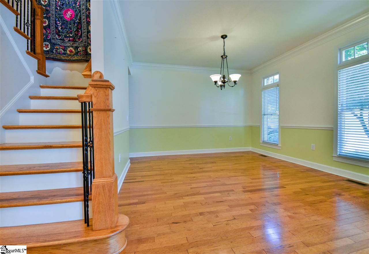 118 Sun Meadow Road Greer, SC 29650 - Photo 4 of 32 Gallery Image 4