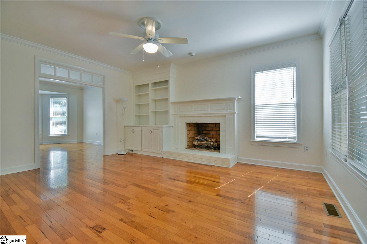 118 Sun Meadow Road Greer, SC 29650 - Photo 8 of 32 Gallery Image 8