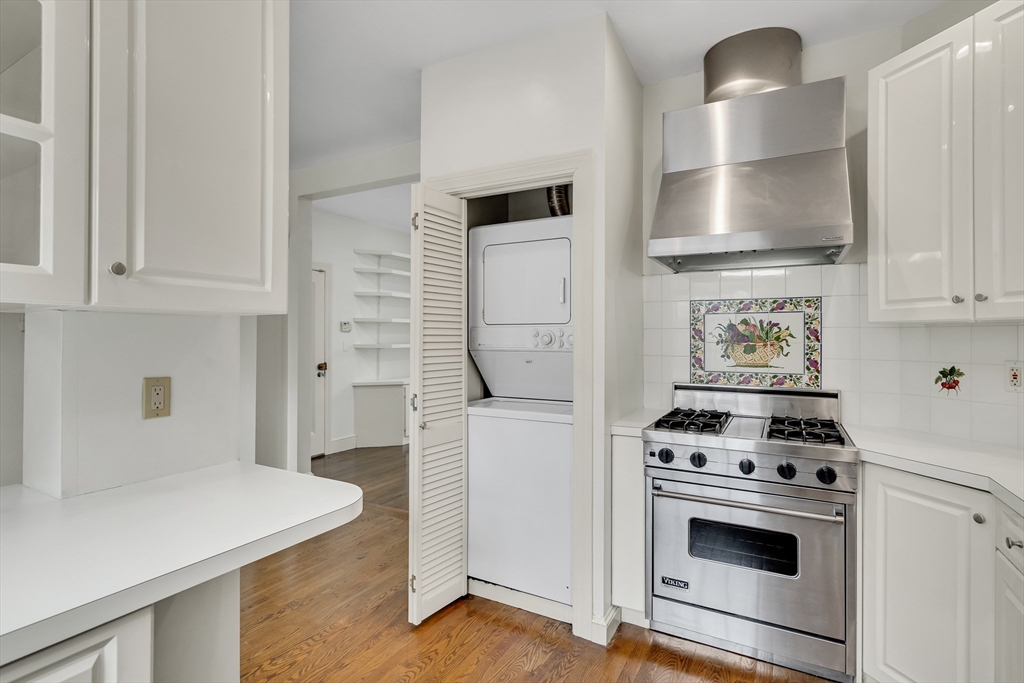 141 Beaconsfield Road, Unit 6 Brookline, MA 02445 - Photo 7 of 19