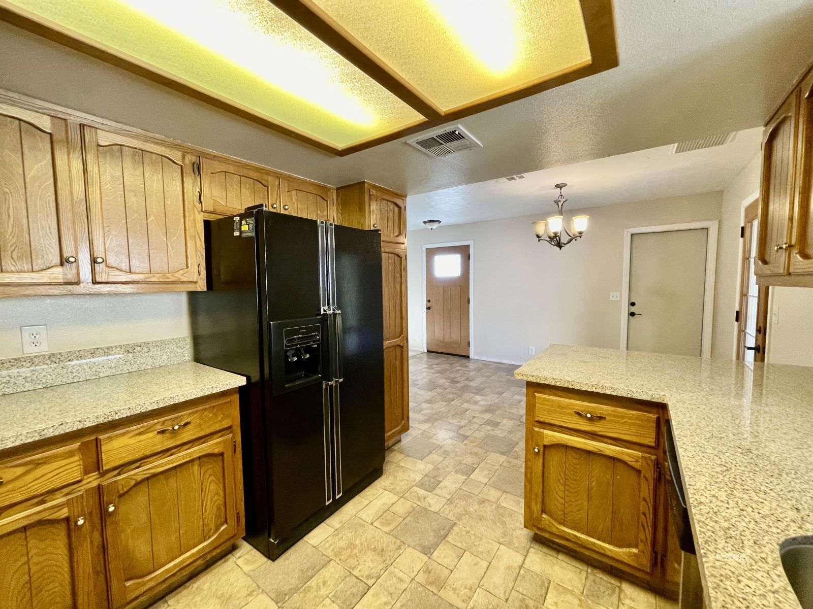 624 Sherwood Court Ridgecrest, CA 93555 - Photo 6 of 30