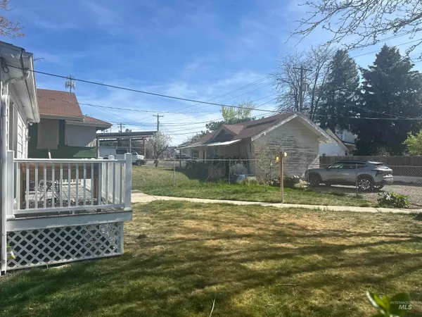 $199,900 | 309 North Broadway, Buhl, ID 83316