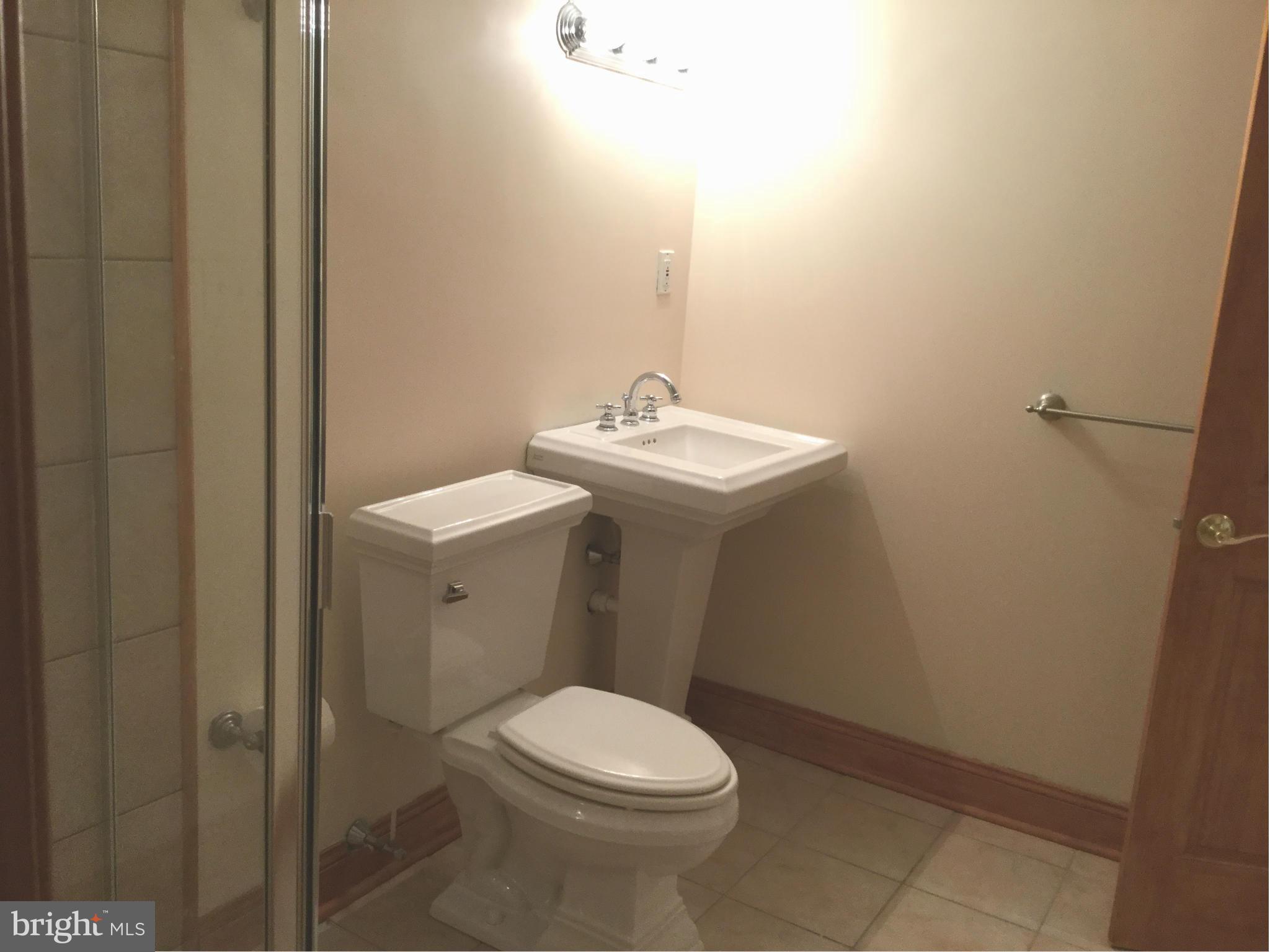 3045 Wheatfield Road Finksburg, MD 21048 - Photo 19 of 27 Bath