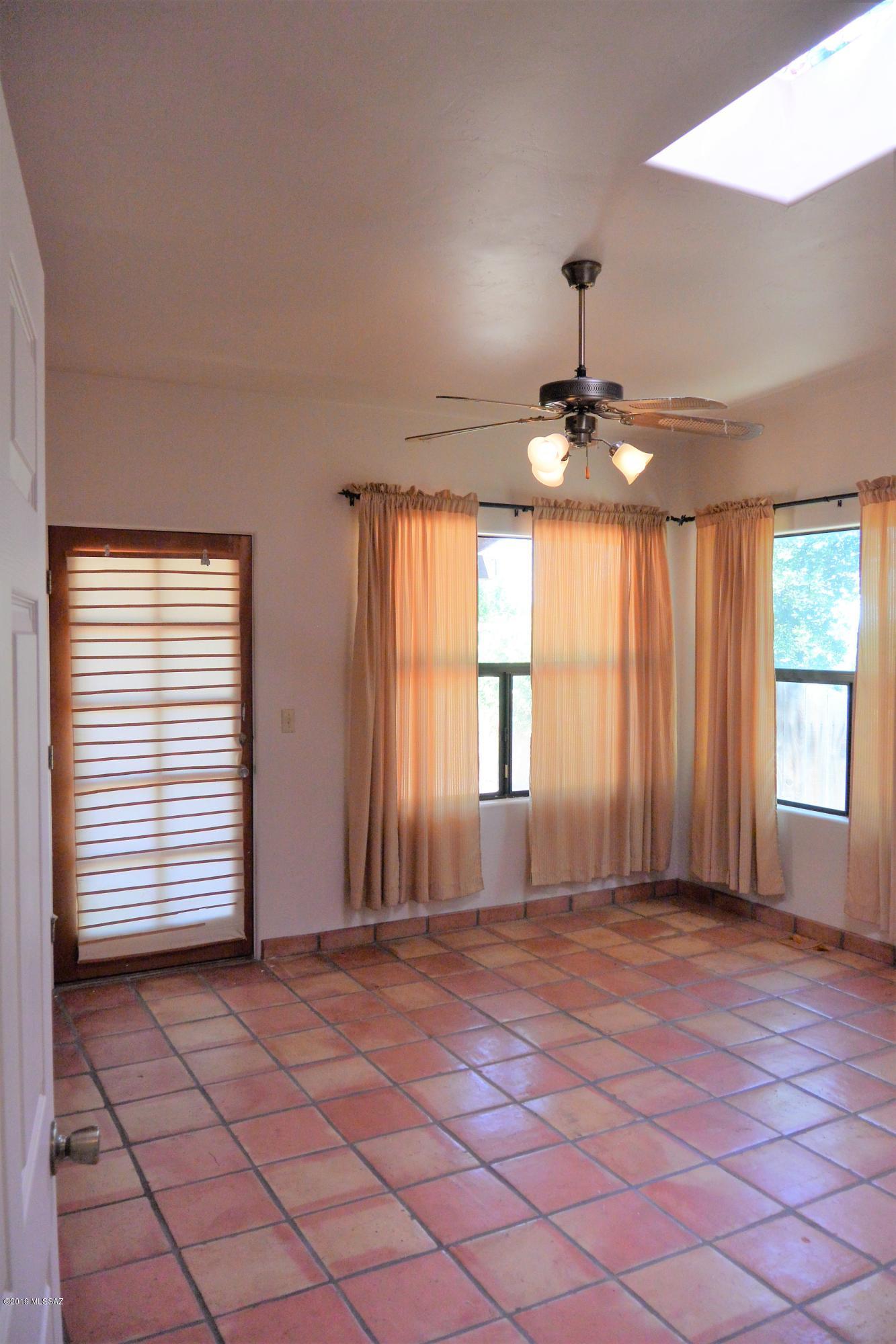 730 North Cody Loop Road Oracle, AZ 85623 - Photo 23 of 35