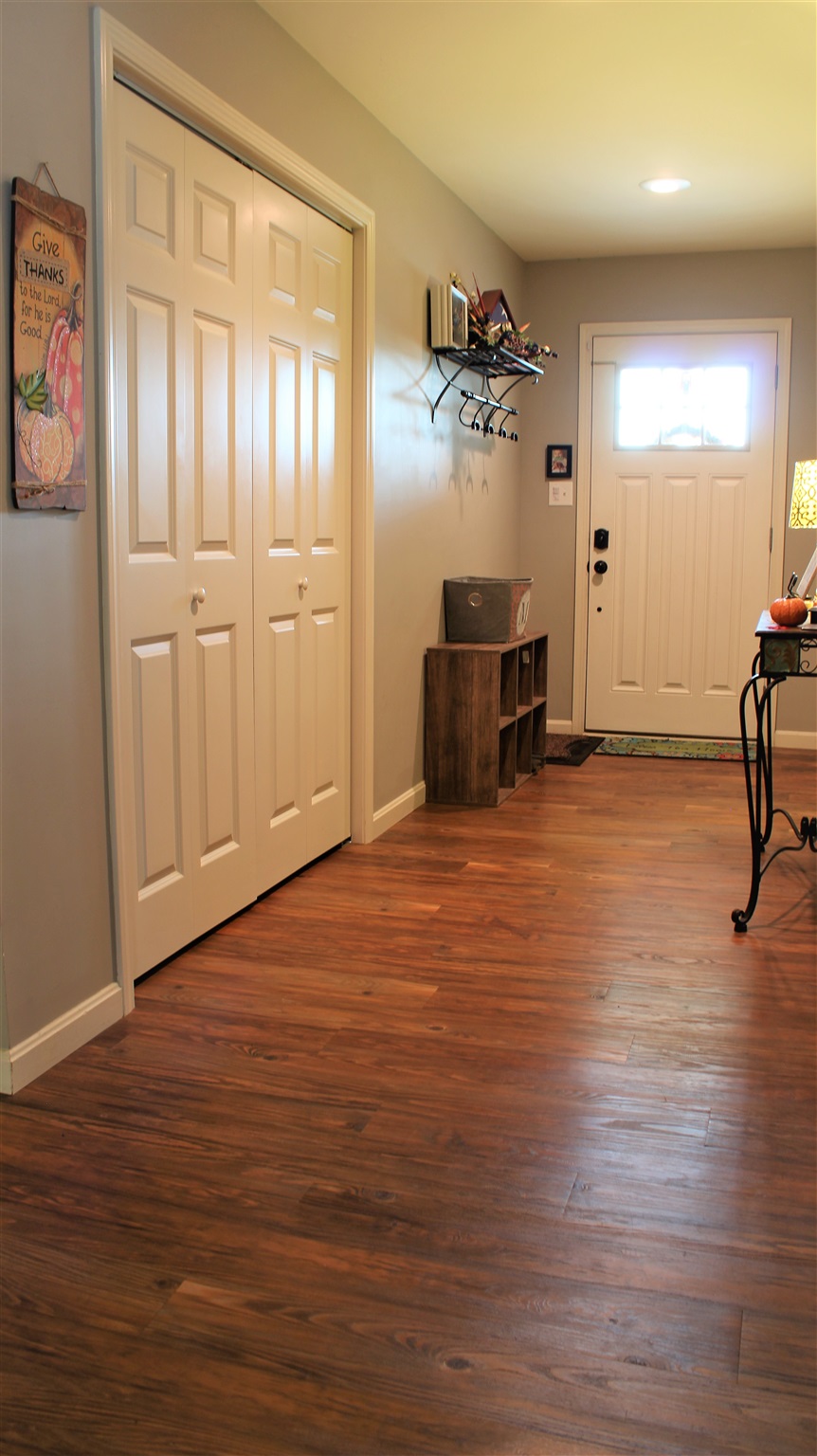 955 Castle Garden Road Chandler, IN 47610 - Photo 3 of 24 Gallery Image 3