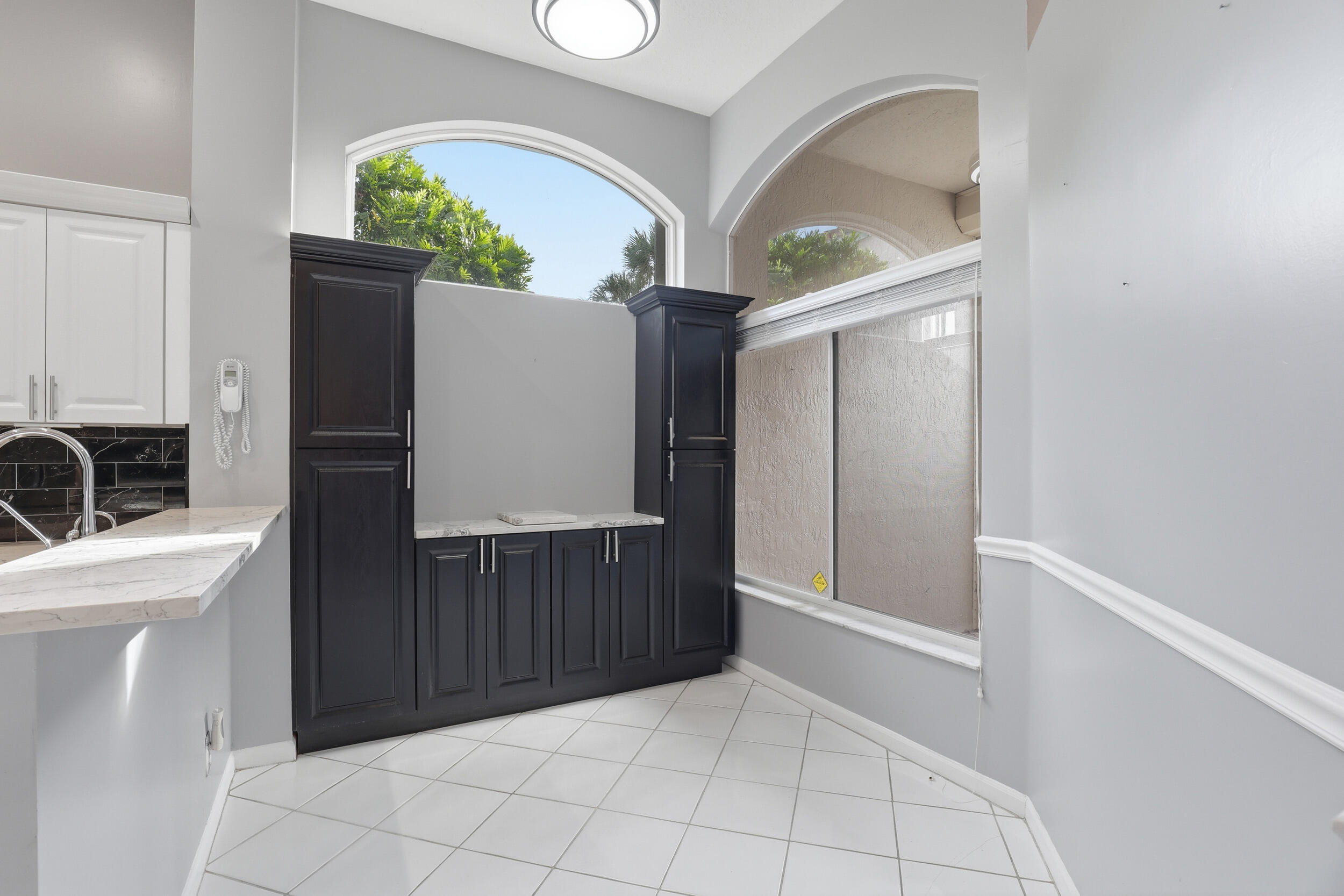 5405 Monterey Circle, Unit G Delray Beach, FL 33484 - Photo 11 of 71 Eat-In Kitchen Area