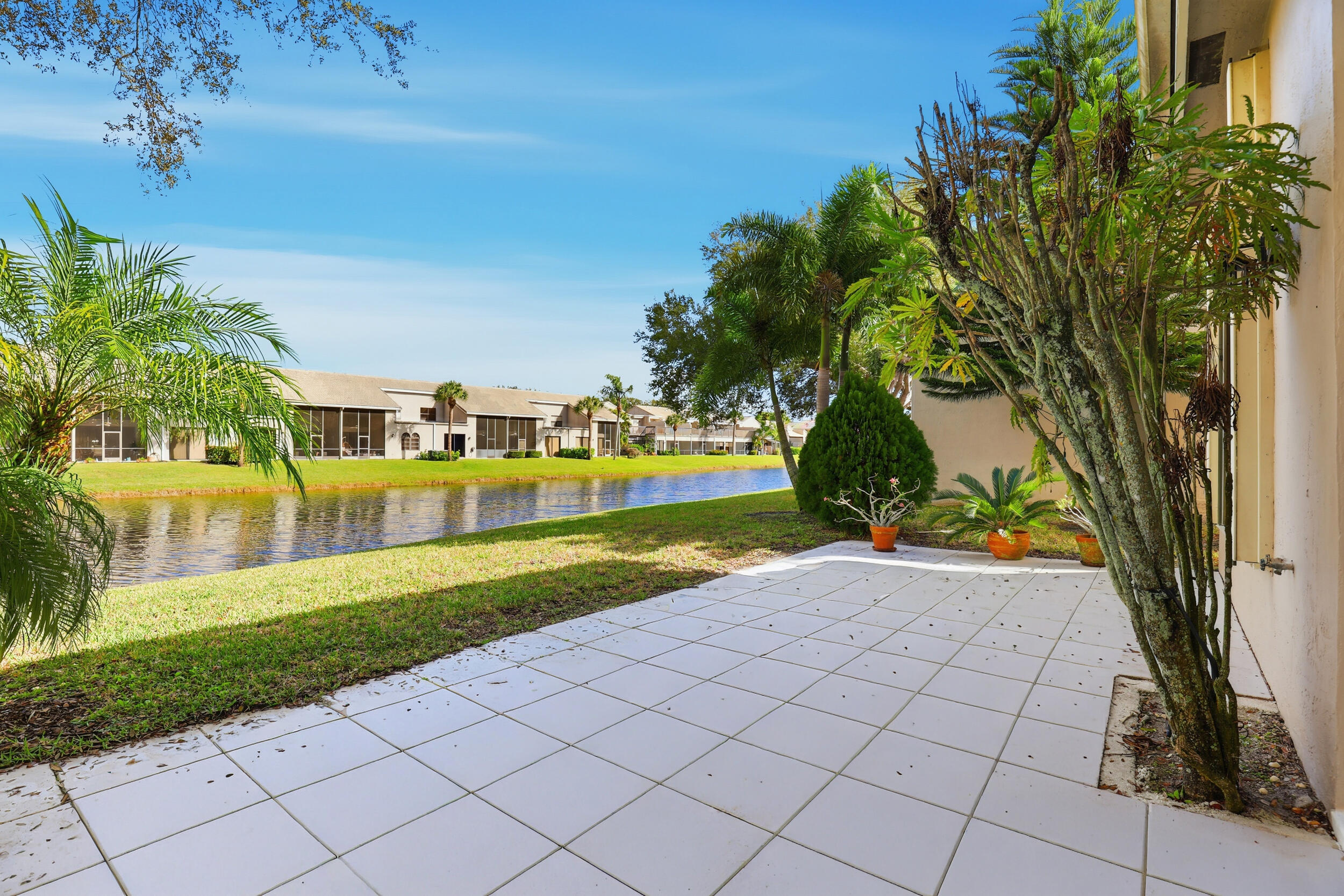 5405 Monterey Circle, Unit G Delray Beach, FL 33484 - Photo 57 of 71 Backyard Patio