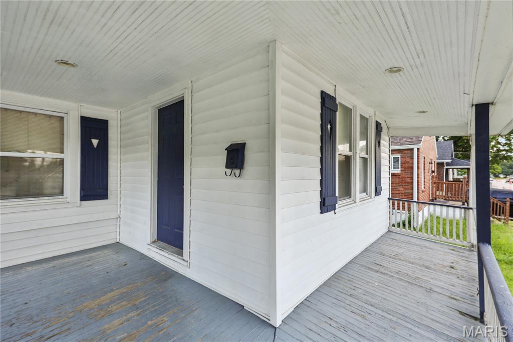 3915 North Hanley Road St. Louis, MO 63121 - Photo 2 of 5