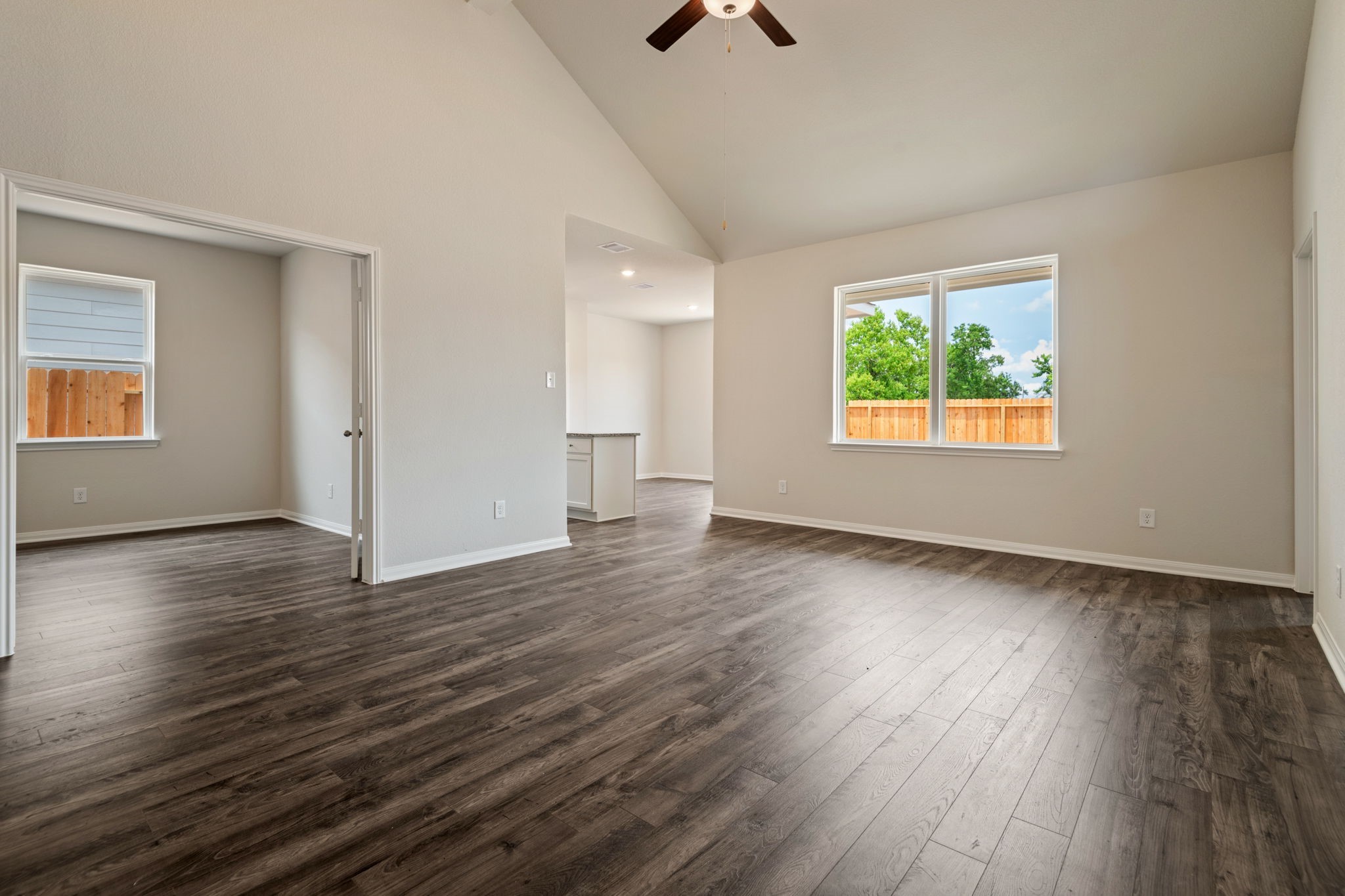 705 Jasmine Ridge Lane Waller, TX 77484 - Photo 4 of 18