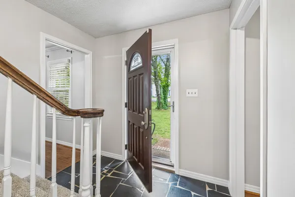 $580,000 | 1305 Jewell Drive, Columbia, TN 38401