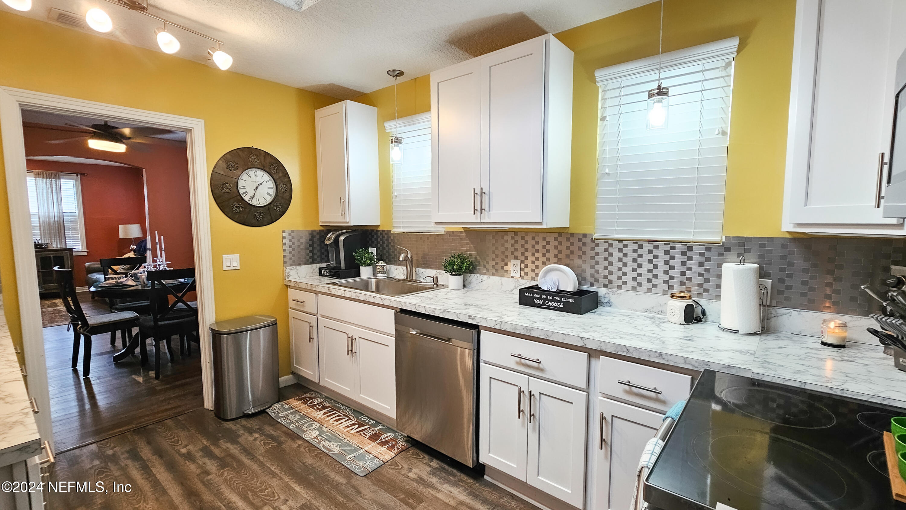 3820 Zion Road Jacksonville, FL 32207 - Photo 17 of 39 3820 Zion Rd Interior-08