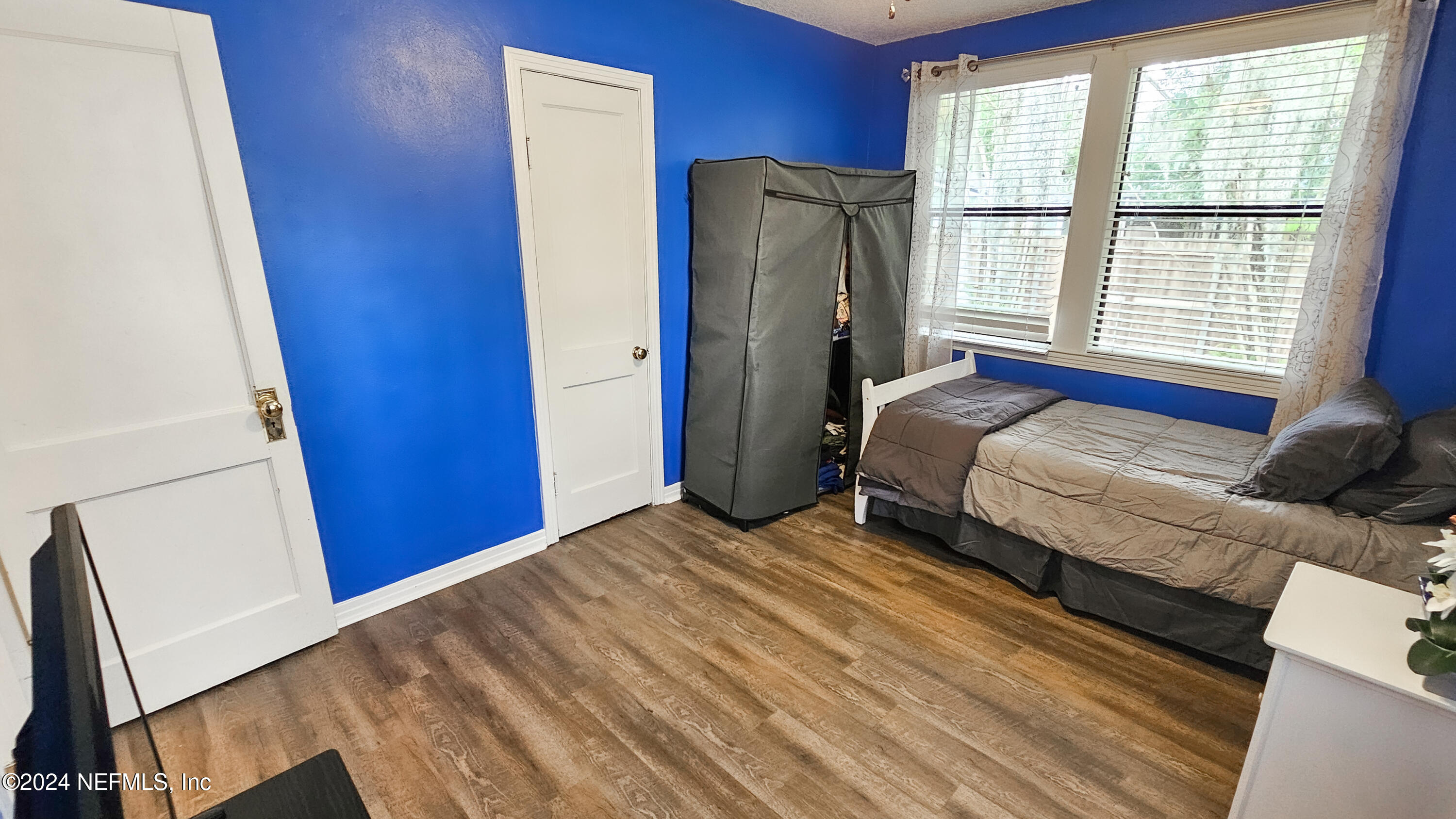3820 Zion Road Jacksonville, FL 32207 - Photo 25 of 39 Bedroom 2
