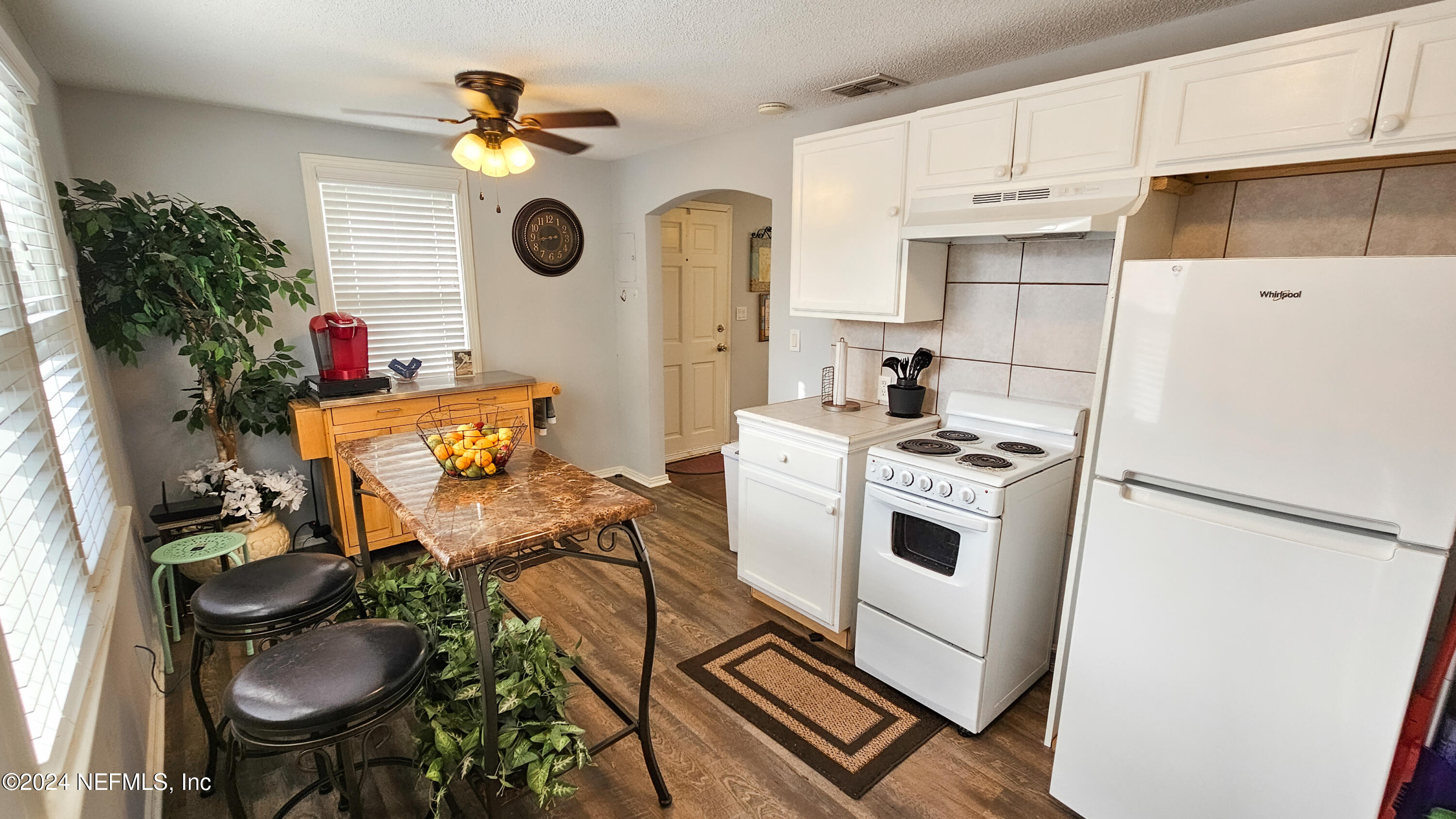3820 Zion Road Jacksonville, FL 32207 - Photo 37 of 39 3820 Zion Rd Interior-25