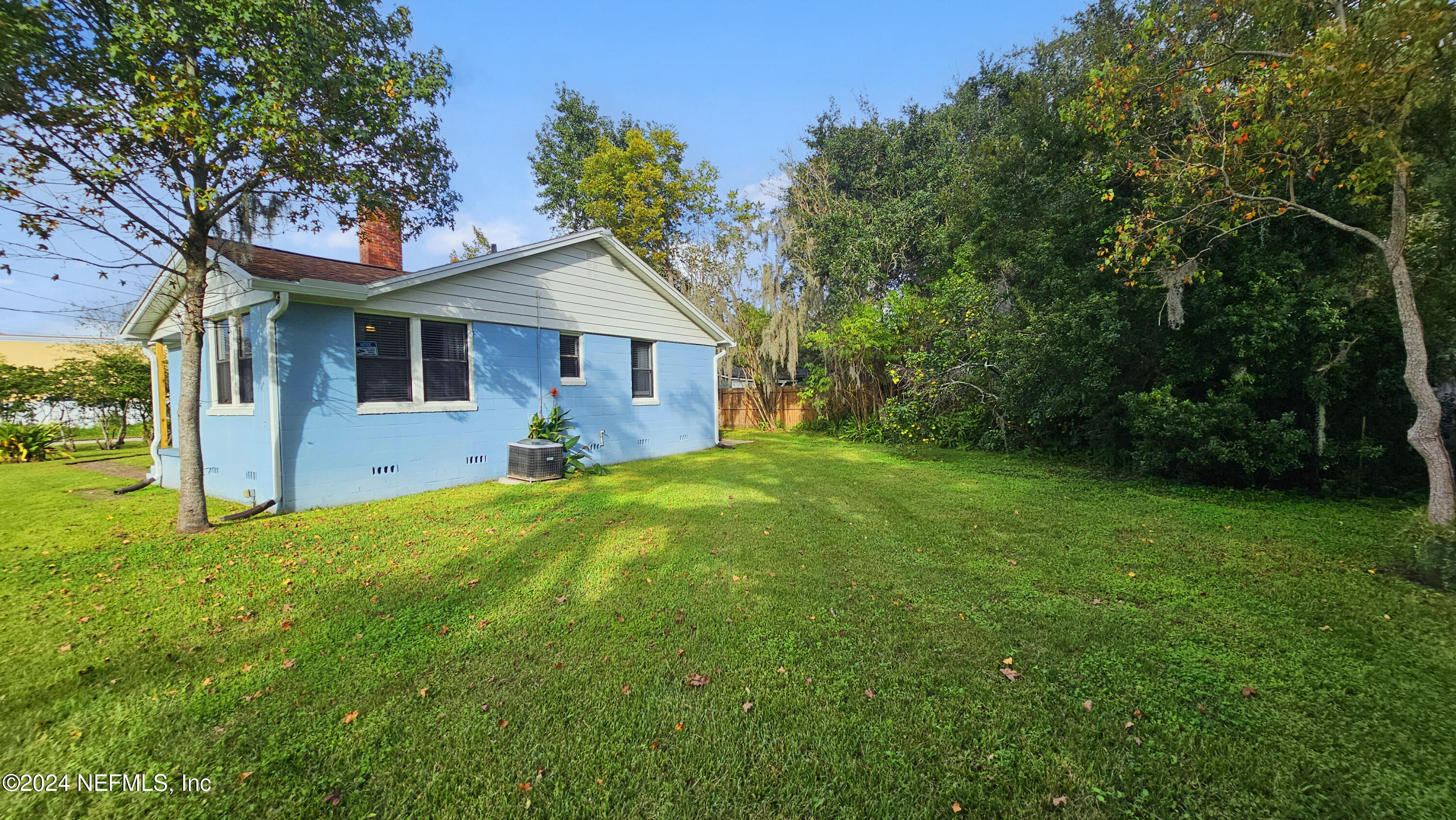 3820 Zion Road Jacksonville, FL 32207 - Photo 4 of 39 3820 Zion Rd Ground Exterior (5)