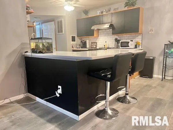 $149,000 | 3828 Creek Hill Drive, Unit 3, Bettendorf, IA 52722