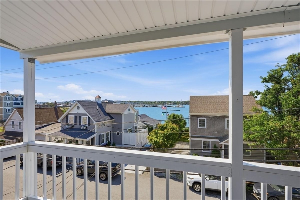 26 Bay Street, Unit 2 Hull, MA 02045 - Photo 8 of 21