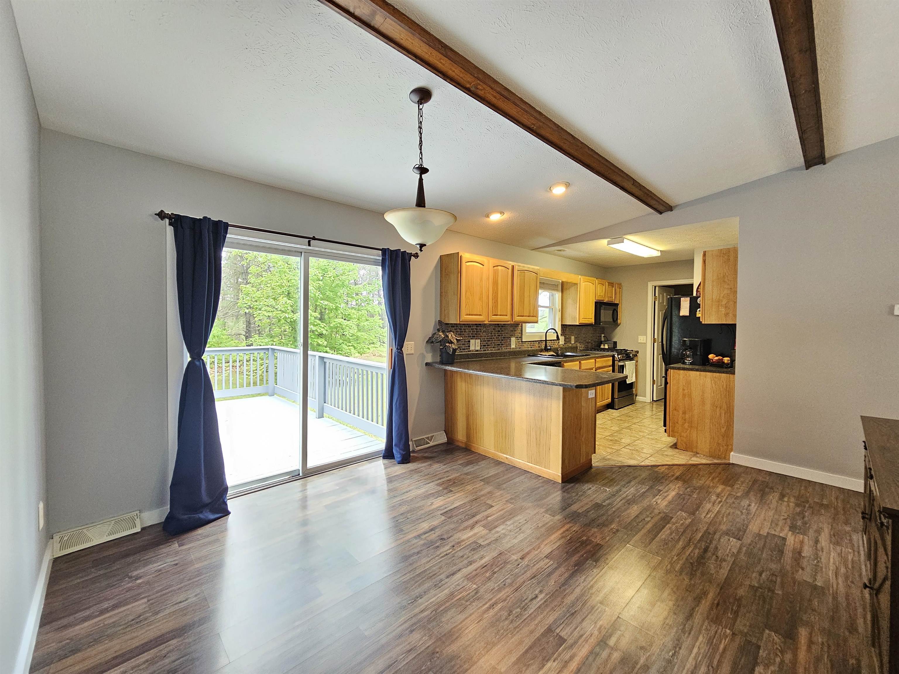 9733 West Jennings Road Lake City, MI 49651 - Photo 5 of 37
