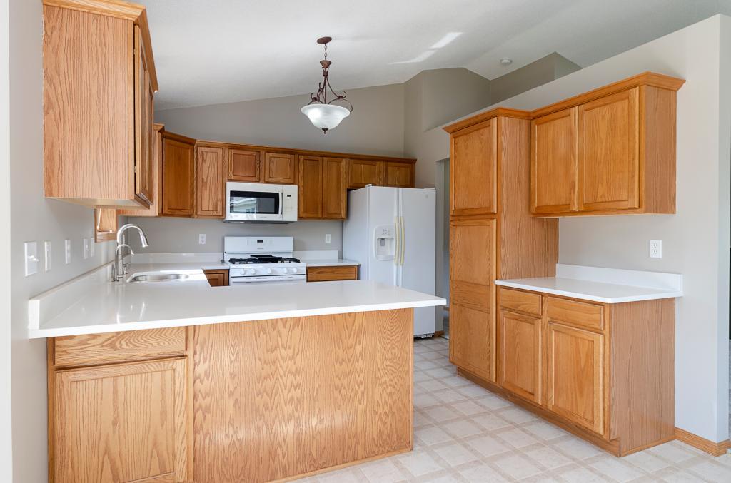 2804 Monroe Drive Northwest Rochester, MN 55901 - Photo 8 of 28