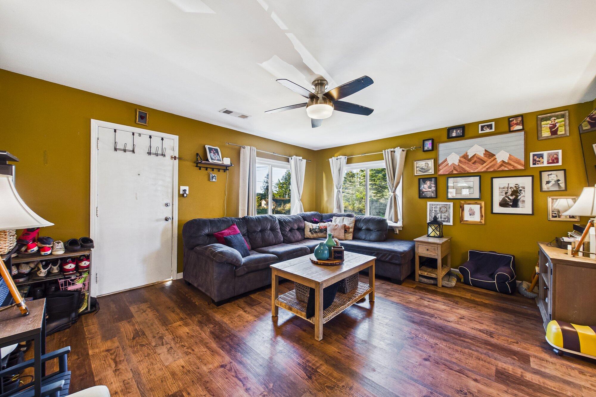 1185 Ridgewood Drive Eureka, CA 95503 - Photo 3 of 41