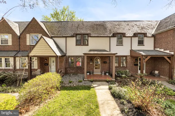 $305,000 | 705 East Lake Avenue, Baltimore, MD 21212