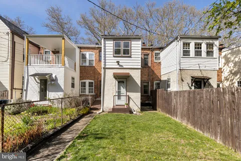 $305,000 | 705 East Lake Avenue, Baltimore, MD 21212