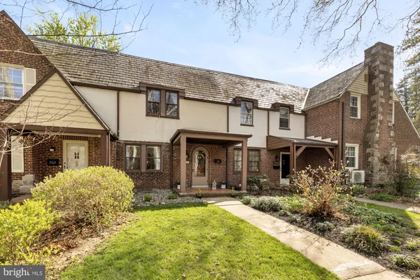 $305,000 | 705 East Lake Avenue, Baltimore, MD 21212