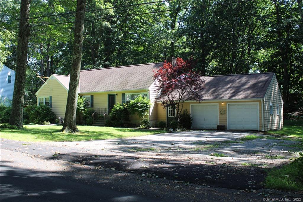 835 Beechwood Road Orange, CT 06477 - Photo 1 of 1 Front View