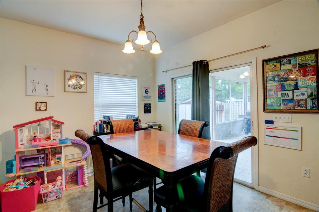 7852 Southwest 84th Way Gainesville, FL 32608 - Photo 13 of 30