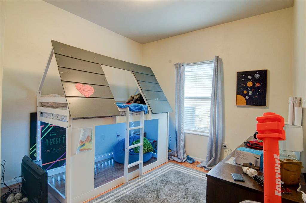 7852 Southwest 84th Way Gainesville, FL 32608 - Photo 18 of 30