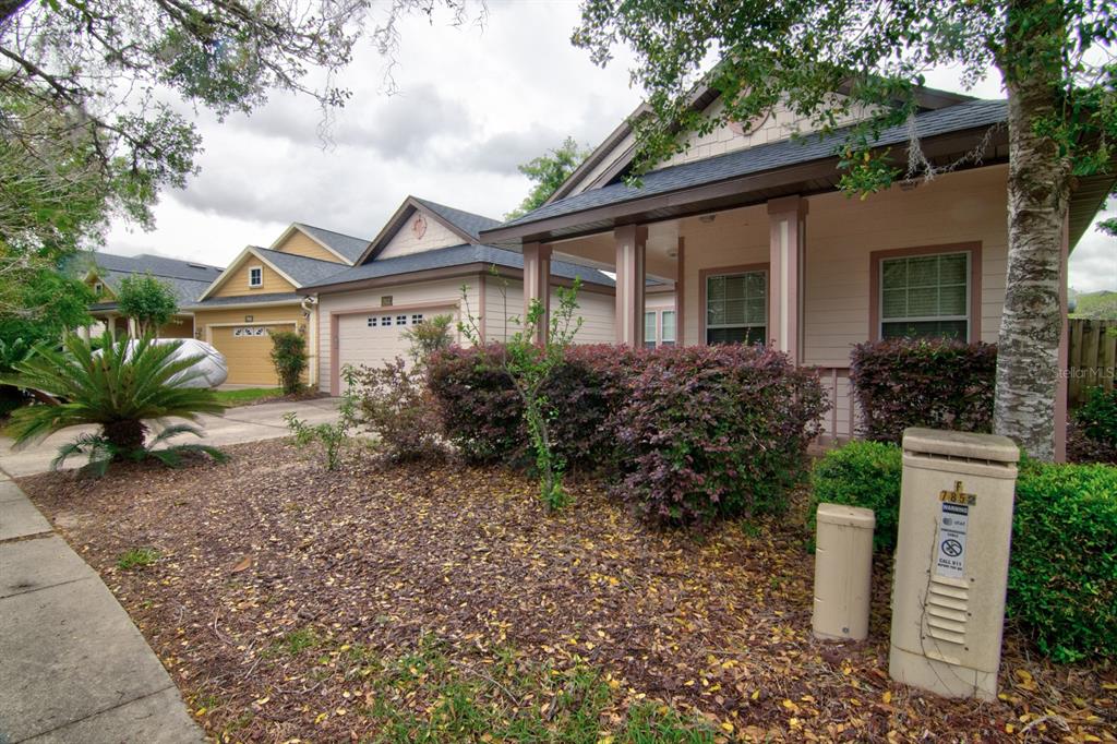 7852 Southwest 84th Way Gainesville, FL 32608 - Photo 2 of 30