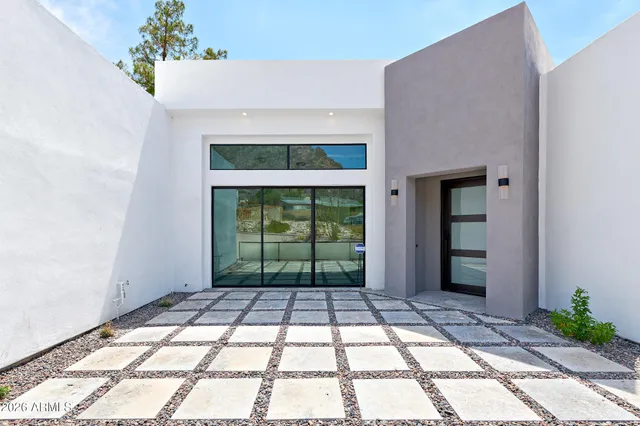 a picture of a refrigerator