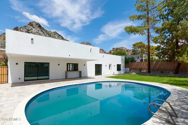 a view of a entrance