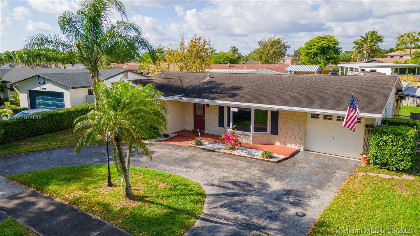 7740 Southwest 146th Road Miami, FL 33183 - Photo 3 of 37