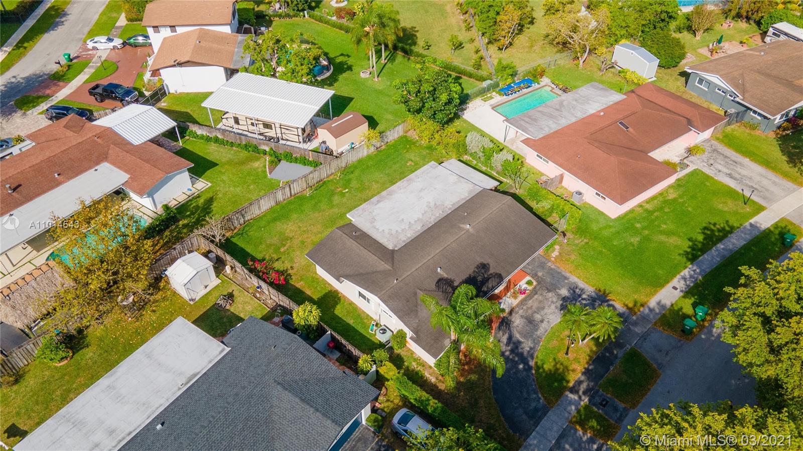 7740 Southwest 146th Road Miami, FL 33183 - Photo 35 of 37