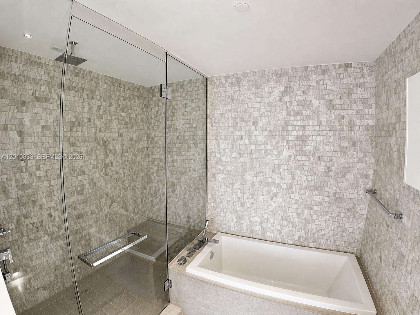 88 Southwest 7th Street, Unit 2206 Miami, FL 33130 - Photo 27 of 44
