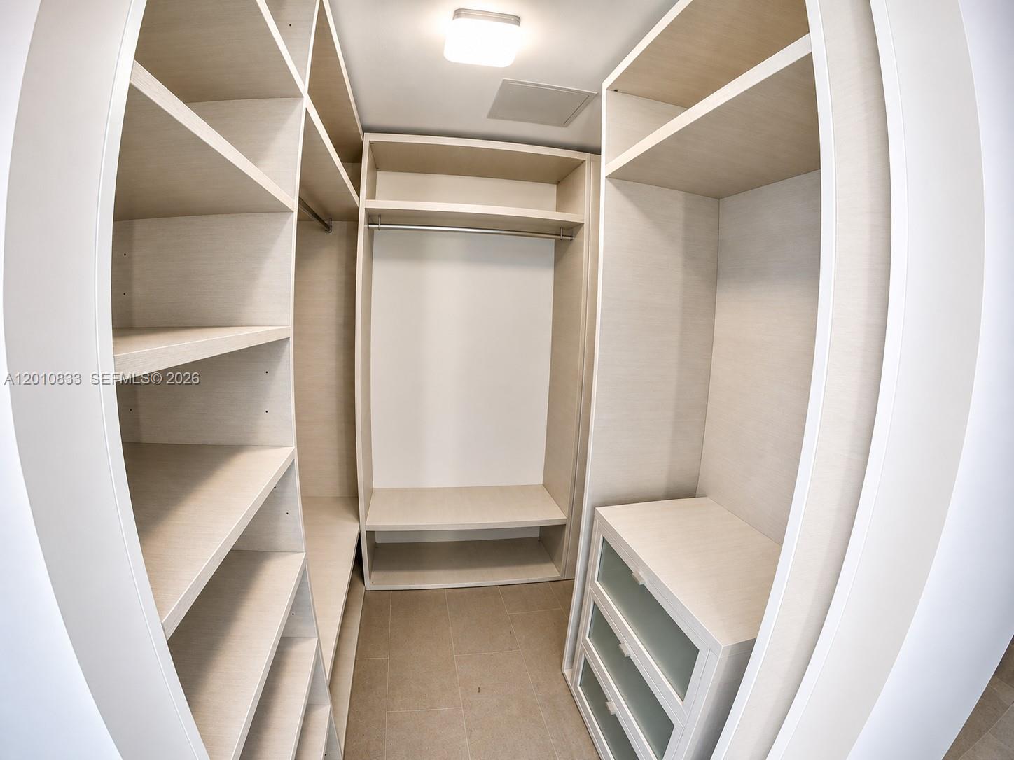 88 Southwest 7th Street, Unit 2206 Miami, FL 33130 - Photo 28 of 44