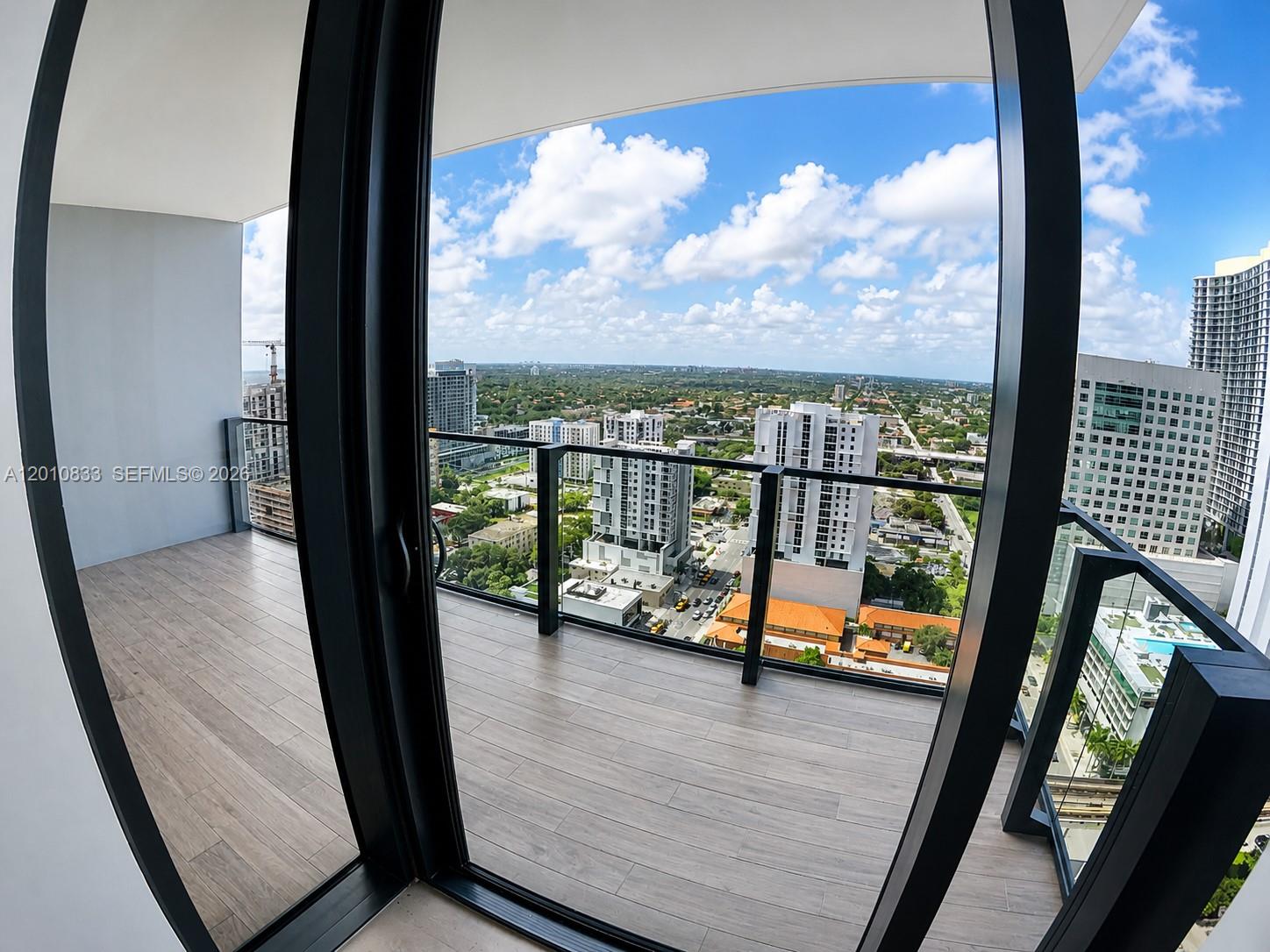 88 Southwest 7th Street, Unit 2206 Miami, FL 33130 - Photo 30 of 44