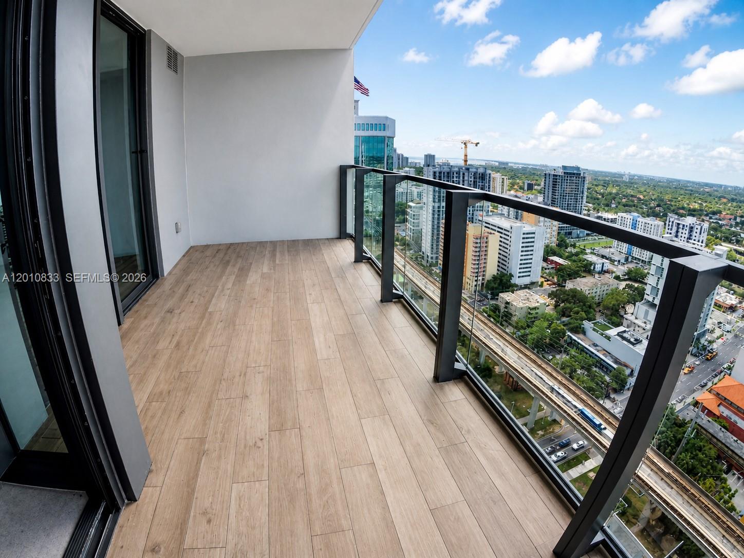 88 Southwest 7th Street, Unit 2206 Miami, FL 33130 - Photo 31 of 44