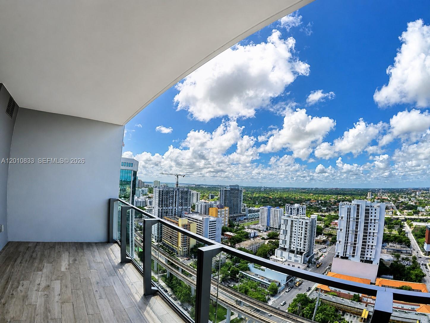 88 Southwest 7th Street, Unit 2206 Miami, FL 33130 - Photo 32 of 44