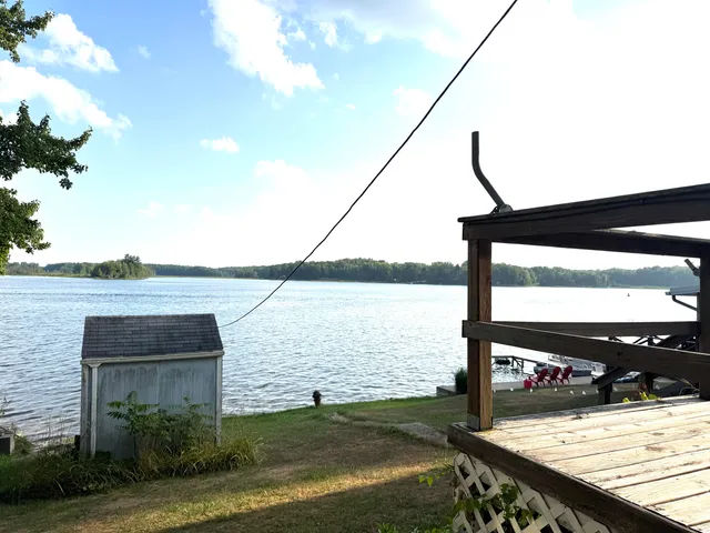 $219,900 | 8871 Lakeview Boulevard, Rodney, MI 49342