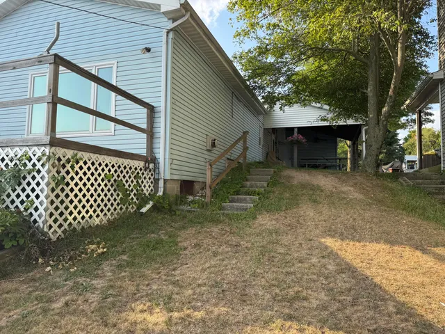 $219,900 | 8871 Lakeview Boulevard, Rodney, MI 49342