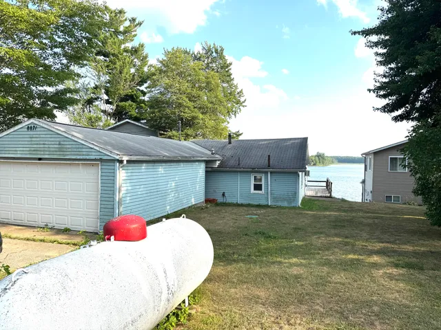 $219,900 | 8871 Lakeview Boulevard, Rodney, MI 49342