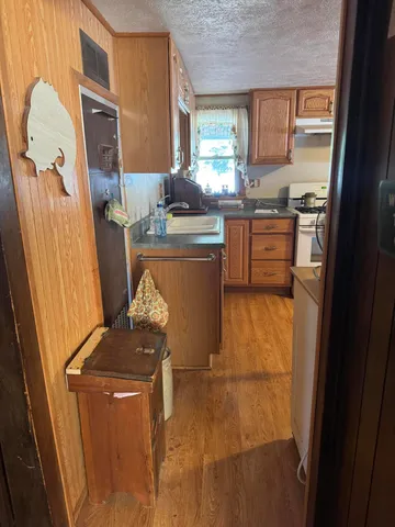 $219,900 | 8871 Lakeview Boulevard, Rodney, MI 49342