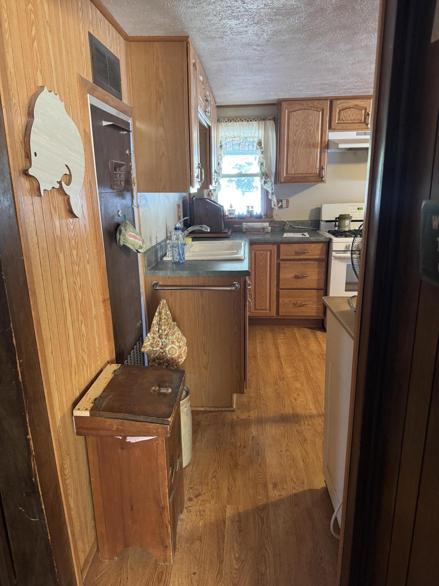 8871 Lakeview Boulevard Rodney, MI 49342 - Photo 70 of 81 IMG_4717