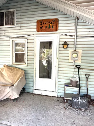 $219,900 | 8871 Lakeview Boulevard, Rodney, MI 49342