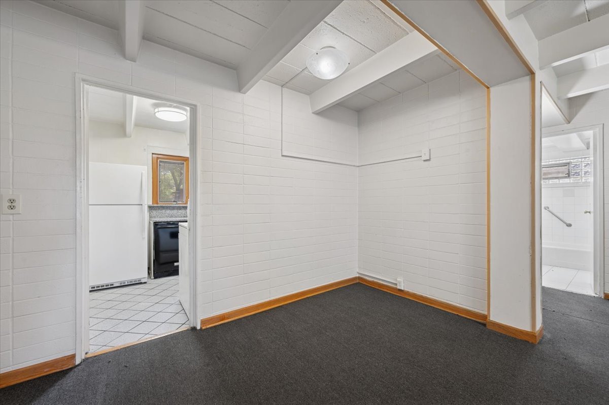 1140 West Lunt Avenue, Unit 1B Chicago, IL 60626 - Photo 5 of 13